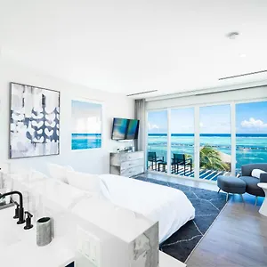 Black Urchin Boutique Aparthotel